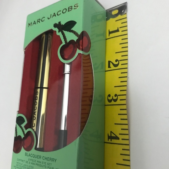 Marc Jacob Blacquer Cherry 2-piece Mini Eye Set - Picture 6 of 7